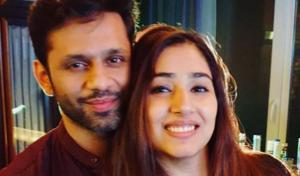 Rahul Vaidya proposed to Disha Parmar on national television. Rahul Vaidya proposed to Disha Parmar on national television.