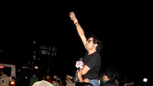 Republic TV Editor-in-Chief Arnab Goswami after being released from Taloja Central Prison in 2018 suicide abetment case at Kharghar in Navi Mumbai on Wednesday.(HT PHOTO) Republic TV Editor-in-Chief Arnab Goswami after being released from Taloja Central Prison in 2018 suicide abetment case at Kharghar in Navi Mumbai on Wednesday.(HT PHOTO)