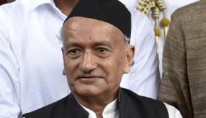 Maharashtra Governor Bhagat Singh Koshyari on Thursday urged the people of the State to celebrate the festival in a “safe, eco-friendly and pollution-free” manner in view of the Covid- 19 pandemic(Hindustan Times) Maharashtra Governor Bhagat Singh Koshyari on Thursday urged the people of the State to celebrate the festival in a “safe, eco-friendly and pollution-free” manner in view of the Covid- 19 pandemic(Hindustan Times)