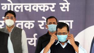 Chief Minister Arvind Kejriwal at a foundation stone laying ceremony for the redevelopment of Rohtak Road, in New Delhi.(PTI) Chief Minister Arvind Kejriwal at a foundation stone laying ceremony for the redevelopment of Rohtak Road, in New Delhi.(PTI)