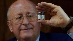 Alexander Gintsburg, director of the Gamaleya National Research Center for Epidemiology and Microbiology, shows bottles with Sputnik-V vaccine against the coronavirus disease (COVID-19) during an interview with Reuters.(REUTERS) Alexander Gintsburg, director of the Gamaleya National Research Center for Epidemiology and Microbiology, shows bottles with Sputnik-V vaccine against the coronavirus disease (COVID-19) during an interview with Reuters.(REUTERS)