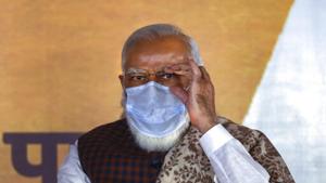 Prime Minister Narendra Modi at BJP headquarters after the party’s victory in Bihar election.(AP Photo) Prime Minister Narendra Modi at BJP headquarters after the party’s victory in Bihar election.(AP Photo)