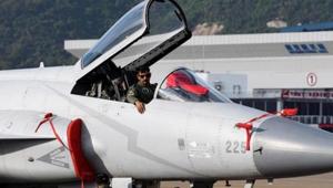 Pakistan Air Force personnel check a JF-17 Thunder fighter jet, which was featured in the movie.(Reuters file) Pakistan Air Force personnel check a JF-17 Thunder fighter jet, which was featured in the movie.(Reuters file)