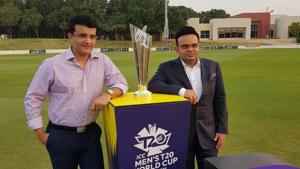 BCCI chief Sourav Ganguly with the T20 World Cup trophy(Twitter) BCCI chief Sourav Ganguly with the T20 World Cup trophy(Twitter)