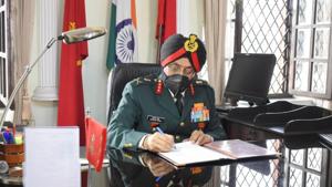 : Lt Gen Harinder Singh after taking over as IMA’s 50th Commandant on Friday in Dehradun.(HT PHOTO) : Lt Gen Harinder Singh after taking over as IMA’s 50th Commandant on Friday in Dehradun.(HT PHOTO)