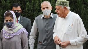 People's Alliance for Gupkar Declaration has also decided to keep the campaigning for the DDC polls, a low key affair.(PTI Photo) People's Alliance for Gupkar Declaration has also decided to keep the campaigning for the DDC polls, a low key affair.(PTI Photo)