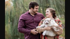 The image shows a couple and their cat.(Reddit/@ss-britannic) The image shows a couple and their cat.(Reddit/@ss-britannic)