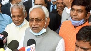Bihar Chief Minister Nitish Kumar speaks to the media after meeting Bihar Governor Phagu Chauhan, outside Raj Bhawan in Patna.(Santosh Kumar/ Hindustan Times) Bihar Chief Minister Nitish Kumar speaks to the media after meeting Bihar Governor Phagu Chauhan, outside Raj Bhawan in Patna.(Santosh Kumar/ Hindustan Times)