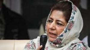 Peoples democratic party (PDP) president Mehbooba Mufti allleged that the Centre was trying to evoke an extreme reaction from the nomad community.(PTI Photo) Peoples democratic party (PDP) president Mehbooba Mufti allleged that the Centre was trying to evoke an extreme reaction from the nomad community.(PTI Photo)