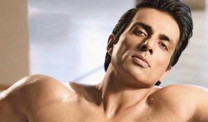 Sonu Sood responded to a video of a fan worshipping him. Sonu Sood responded to a video of a fan worshipping him.