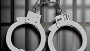 A man in an inebriated stated allegedly tore a policeman’s uniform near Airport Road in Mohali.(Shutterstock) A man in an inebriated stated allegedly tore a policeman’s uniform near Airport Road in Mohali.(Shutterstock)