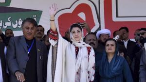 PML-N’s Maryam Nawaz, center, one of leaders of the Pakistan Democratic Movement (PDM), waves to supporters upon her arrival at a PDM rally in Quetta, Pakistan, Sunday, Oct. 25, 2020 (AP Photo/Arshad Butt) PML-N’s Maryam Nawaz, center, one of leaders of the Pakistan Democratic Movement (PDM), waves to supporters upon her arrival at a PDM rally in Quetta, Pakistan, Sunday, Oct. 25, 2020 (AP Photo/Arshad Butt)