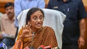 Bahuguna’s granddaughter was bursting crackers with a couple of other children when the accident took place, officials said.(PTI) Bahuguna’s granddaughter was bursting crackers with a couple of other children when the accident took place, officials said.(PTI)
