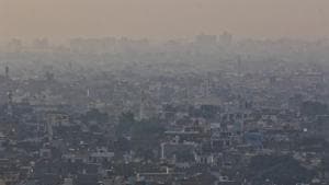 View of a neighbourhood shrouded in smog in Jaipur, Tuesday, Nov. 17, 2020.(PTI) View of a neighbourhood shrouded in smog in Jaipur, Tuesday, Nov. 17, 2020.(PTI)