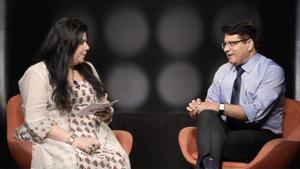 RJ Stutee Ghosh, in conversation with Dr.Parmeshwar Arora, Sr.Consultant, Ath Ayurdhamah.(HT Brand Studio) RJ Stutee Ghosh, in conversation with Dr.Parmeshwar Arora, Sr.Consultant, Ath Ayurdhamah.(HT Brand Studio)