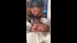 The image shows the kid and the dad.(Instagram/@cezmikalorifer) The image shows the kid and the dad.(Instagram/@cezmikalorifer)
