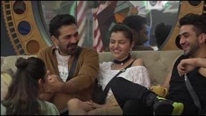 Bigg Boss 14: Abhinav Shukla and Rubina Dilaik during a candid conversation with Aly Goni and Jasmin Bhasin. Bigg Boss 14: Abhinav Shukla and Rubina Dilaik during a candid conversation with Aly Goni and Jasmin Bhasin.