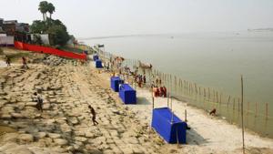 A view of Nasriganj Ghat ahead of Chhath Pooja festival, in Patna.(HT photo) A view of Nasriganj Ghat ahead of Chhath Pooja festival, in Patna.(HT photo)