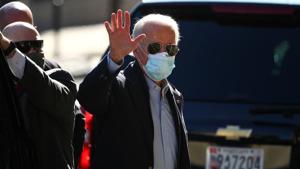 US President-elect Joe Biden enters The Queen theatre ahead of a virtual meeting with frontline healthcare workers in Wilmington, Delaware US on November 18, 2020.(REUTERS) US President-elect Joe Biden enters The Queen theatre ahead of a virtual meeting with frontline healthcare workers in Wilmington, Delaware US on November 18, 2020.(REUTERS)