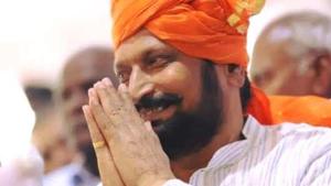 Karnataka deputy CM told reporters that the chief minister has apprised BJP chief JP Nadda about the proposed reshuffle.(Facebook/laxmansavadi.Official) Karnataka deputy CM told reporters that the chief minister has apprised BJP chief JP Nadda about the proposed reshuffle.(Facebook/laxmansavadi.Official)