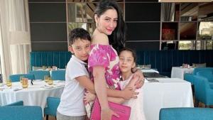 Maanayata Dutt with her kids. Maanayata Dutt with her kids.