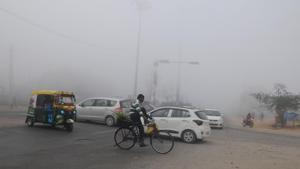 The night temperature in Mount Abu, the sole hill station in the state, was 1 degree Celsius.(HT Photo) The night temperature in Mount Abu, the sole hill station in the state, was 1 degree Celsius.(HT Photo)