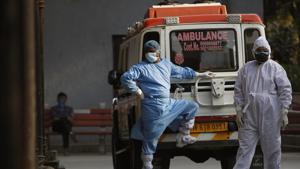 In the 24 hours to Friday, Gujarat recorded 1,420 Covid-19 cases, taking the state tally to 194,402.(AP Photo. Representative image) In the 24 hours to Friday, Gujarat recorded 1,420 Covid-19 cases, taking the state tally to 194,402.(AP Photo. Representative image)
