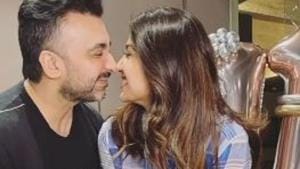 Shilpa Shetty and Raj Kundra completed 11 years of marriage. Shilpa Shetty and Raj Kundra completed 11 years of marriage.