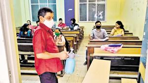 Schools and colleges for classes 9 to 12 reopened in the rural areas of Pune district on Monday for the first time since the coronavirus outbreak started in March(HT file) Schools and colleges for classes 9 to 12 reopened in the rural areas of Pune district on Monday for the first time since the coronavirus outbreak started in March(HT file)