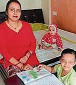 Amit Srivastava’s daughter Saani with her mother Poonam at their Navi Mumbai residence.(HT) Amit Srivastava’s daughter Saani with her mother Poonam at their Navi Mumbai residence.(HT)