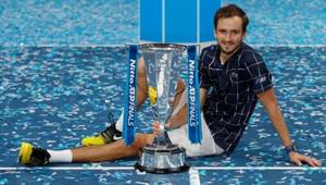 Russia's Daniil Medvedev celebrates with the trophy after winning the final match against Austria's Dominic Thiem.(Action Images via Reuters) Russia's Daniil Medvedev celebrates with the trophy after winning the final match against Austria's Dominic Thiem.(Action Images via Reuters)