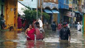 Heavy rains lead to waterlogging in the city ahead of the landfall of cyclone Nivar, in Chennai.(ANI) Heavy rains lead to waterlogging in the city ahead of the landfall of cyclone Nivar, in Chennai.(ANI)
