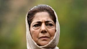 Peoples Democratic Party (PDP) leader Mehbooba Mufti is seen in Srinagar in this file photo. Three more leaders of her party have resigned.(AFP Photo) Peoples Democratic Party (PDP) leader Mehbooba Mufti is seen in Srinagar in this file photo. Three more leaders of her party have resigned.(AFP Photo)