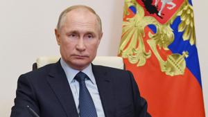Russian President Vladimir Putin takes part in a ceremony to launch a new large-scale production facility.(via REUTERS) Russian President Vladimir Putin takes part in a ceremony to launch a new large-scale production facility.(via REUTERS)