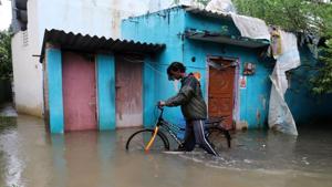 The forecast for more rains for the southern state and the union territory comes a day after severe cyclonic storm ‘Nivar’ made landfall between Tamil Nadu and Puducherry early on Thursday, bringing sharp showers.(Reuters Photo) The forecast for more rains for the southern state and the union territory comes a day after severe cyclonic storm ‘Nivar’ made landfall between Tamil Nadu and Puducherry early on Thursday, bringing sharp showers.(Reuters Photo)