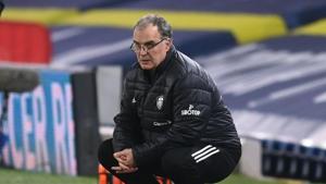 Soccer Football - Premier League - Leeds United v Arsenal - Elland Road, Leeds, Britain - November 22, 2020 Leeds United manager Marcelo Bielsa Pool via REUTERS/Michael Regan(Pool via REUTERS) Soccer Football - Premier League - Leeds United v Arsenal - Elland Road, Leeds, Britain - November 22, 2020 Leeds United manager Marcelo Bielsa Pool via REUTERS/Michael Regan(Pool via REUTERS)
