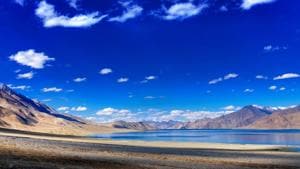The idea behind the deployment of the MARCOS in Eastern Ladakh where Indian Air Force’s Garud operatives and Indian Army’s Para Special Forces, which have been there since day one of the conflicts, is to enhance the integration of the three services.(HT Archive) The idea behind the deployment of the MARCOS in Eastern Ladakh where Indian Air Force’s Garud operatives and Indian Army’s Para Special Forces, which have been there since day one of the conflicts, is to enhance the integration of the three services.(HT Archive)