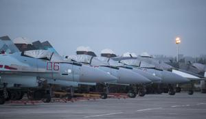 Russian Su-27 fighter jets parked at Hemeimeem air base in Syria.(AP) Russian Su-27 fighter jets parked at Hemeimeem air base in Syria.(AP)