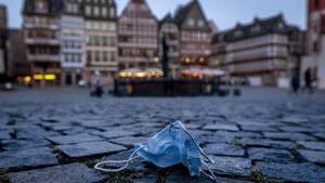 Germany imposed a “lockdown light” in early November, which closed bars and restaurants but allowed schools and shops to stay open.(AP file photo) Germany imposed a “lockdown light” in early November, which closed bars and restaurants but allowed schools and shops to stay open.(AP file photo)