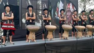 The Hornbill Festival, which has put the state on the global tourist map, is a 10-day annual cultural and tourism extravaganza that elaborately showcases the rich and diverse Naga ethnicity through folk dances, traditional music, local cuisine, handicrafts, art, craft workshops highlighting indigenous textiles and designs.(ALICE YHOSHU/HT PHOTO.) The Hornbill Festival, which has put the state on the global tourist map, is a 10-day annual cultural and tourism extravaganza that elaborately showcases the rich and diverse Naga ethnicity through folk dances, traditional music, local cuisine, handicrafts, art, craft workshops highlighting indigenous textiles and designs.(ALICE YHOSHU/HT PHOTO.)