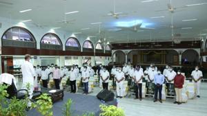 Rajinikanth addressing office bearers of Rajini Makkal Mandram on Monday.(HT Photo) Rajinikanth addressing office bearers of Rajini Makkal Mandram on Monday.(HT Photo)