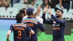 India's Virat Kohli, right, is congratulated by teammates after taking a catch to dismiss Australia's Aaron Finch during the one day international cricket match between India and Australia at the Sydney Cricket Ground in Sydney, Australia, Sunday, Nov. 29, 2020.(AP) India's Virat Kohli, right, is congratulated by teammates after taking a catch to dismiss Australia's Aaron Finch during the one day international cricket match between India and Australia at the Sydney Cricket Ground in Sydney, Australia, Sunday, Nov. 29, 2020.(AP)