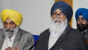 In a letter e-mailed to the President, Badal listed his reasons for feeling “hurt and betrayed” by the government’s attitude and actions against the farmers.(HT Archive) In a letter e-mailed to the President, Badal listed his reasons for feeling “hurt and betrayed” by the government’s attitude and actions against the farmers.(HT Archive)