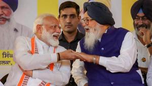 File Photo: Prime Minister Narendra Modi with Shiromani Akali Dal leader Parkash Singh Badal in Bathinda (PTI Photo) (PTI27-09-2020_000052A) File Photo: Prime Minister Narendra Modi with Shiromani Akali Dal leader Parkash Singh Badal in Bathinda (PTI Photo) (PTI27-09-2020_000052A)