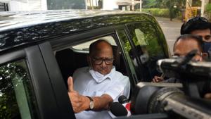 The government sources said Pawar in a 2010 letter to the then Delhi Chief Minister Sheila Dikshit that the agriculture sector needs well-functioning markets to drive growth, employment and economic prosperity in rural area of the country.(HT PHOTO) The government sources said Pawar in a 2010 letter to the then Delhi Chief Minister Sheila Dikshit that the agriculture sector needs well-functioning markets to drive growth, employment and economic prosperity in rural area of the country.(HT PHOTO)