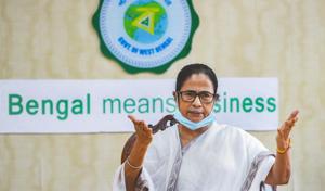 West Bengal chief minister Mamata Banerjee addresses a press conference at the state secretariat in Kolkata.(PTI FILE) West Bengal chief minister Mamata Banerjee addresses a press conference at the state secretariat in Kolkata.(PTI FILE)