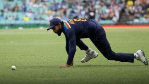 Ravindra Jadeja dropping a catch.(REUTERS) Ravindra Jadeja dropping a catch.(REUTERS)
