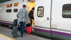 Switzerland and Italy will halt all cross-border rail service from Thursday as train personnel do not have capacity to carry out Covid-19 safety checks ordered by the Italian government.(Reuters/ Representational) Switzerland and Italy will halt all cross-border rail service from Thursday as train personnel do not have capacity to carry out Covid-19 safety checks ordered by the Italian government.(Reuters/ Representational)