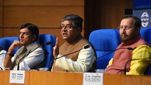 The GoM includes Cabinet ministers Ravi Shankar Prasad, Smriti Irani, Prakash Javadekar, S Jaishankar, Mukhtar Abbas Naqvi, and Union ministers Kiren Rijiju, Hardeep Singh Puri, Anurag Thakur and Babul Supriyo.(Mohd Zakir/HT file photo) The GoM includes Cabinet ministers Ravi Shankar Prasad, Smriti Irani, Prakash Javadekar, S Jaishankar, Mukhtar Abbas Naqvi, and Union ministers Kiren Rijiju, Hardeep Singh Puri, Anurag Thakur and Babul Supriyo.(Mohd Zakir/HT file photo)