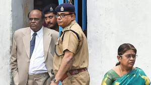 Former justice CS Karnan complained of fatigue and weakness last evening before he was shifted to a hospital.(PTI Photo) Former justice CS Karnan complained of fatigue and weakness last evening before he was shifted to a hospital.(PTI Photo)